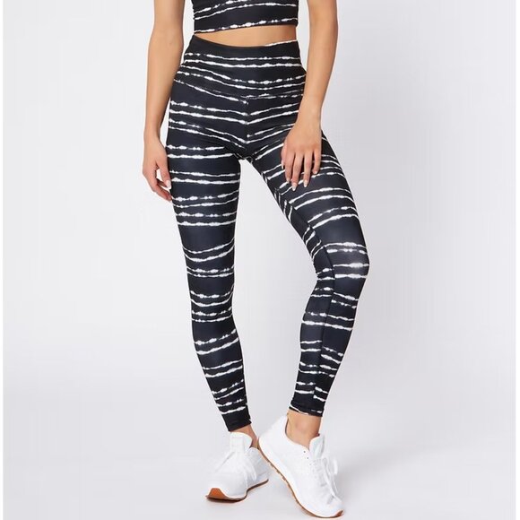 Scorpio Sol Vinyasa High Waist Legging Black Stripe Tie Dye - Picture 1 of 10